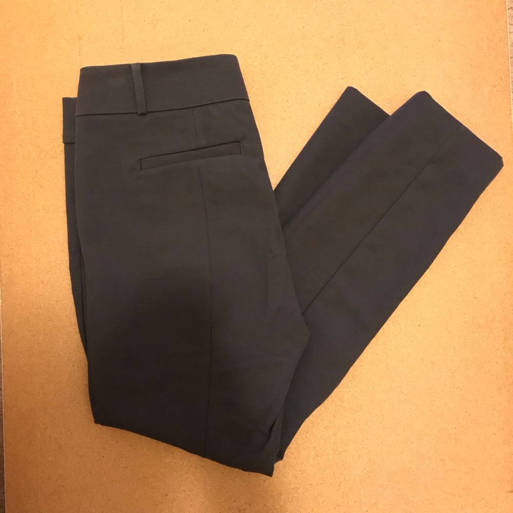 ✳️DONATING TOMORROW Petite Marisa Dress Pant